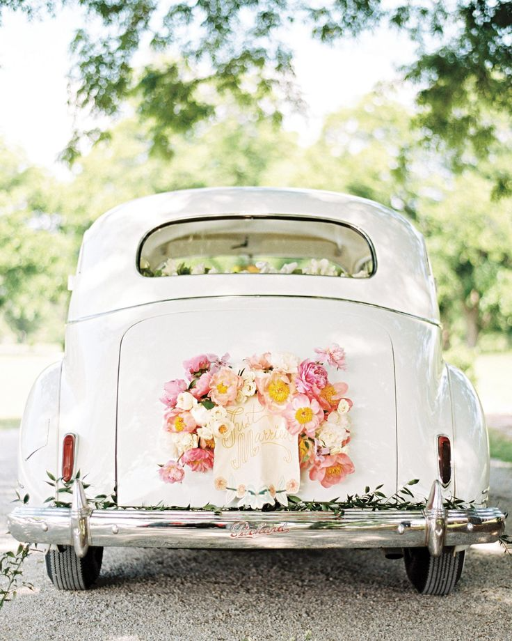 Wedding Car Floral Decoration