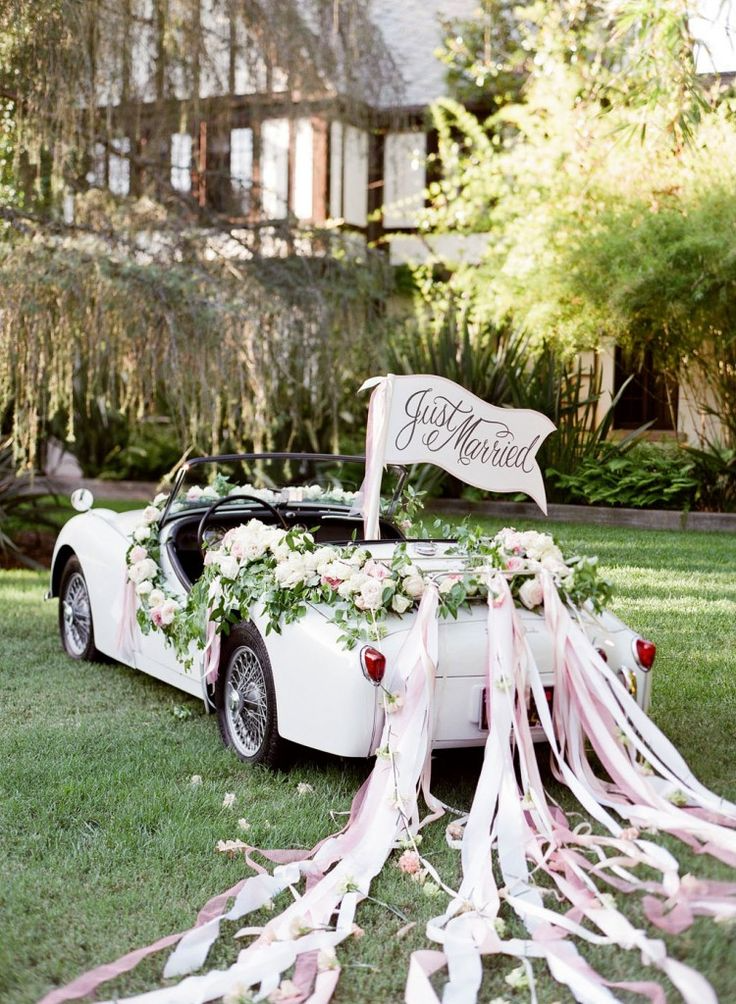 Wedding Car Floral Decoration