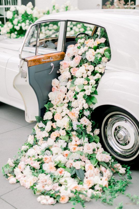 Wedding Car Floral Decoration